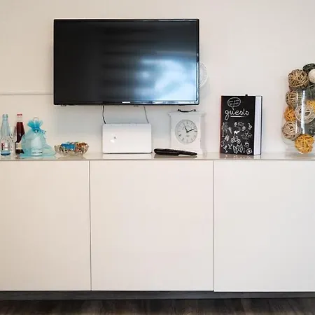 Wohnoffice Mit Uebernachtungsmoeglichkeit Kiba Manzell 27 Gemuetlich & Zentrumsnah * Friedrichshafen