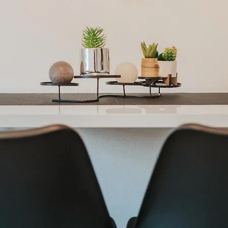 Wohnoffice Mit Uebernachtungsmoeglichkeit Kiba Manzell 27 Gemuetlich & Zentrumsnah Appartement