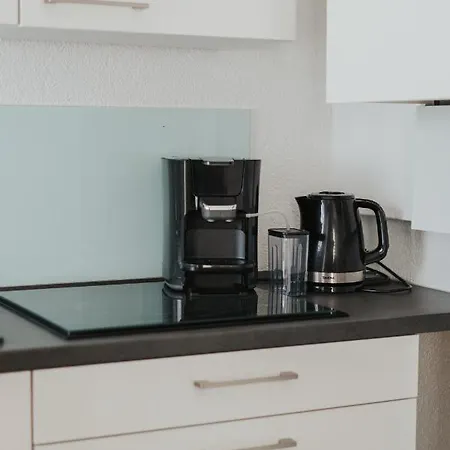 Wohnoffice Mit Uebernachtungsmoeglichkeit Kiba Manzell 27 Gemuetlich & Zentrumsnah Friedrichshafen