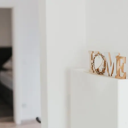 Wohnoffice Mit Uebernachtungsmoeglichkeit Kiba Manzell 27 Gemuetlich & Zentrumsnah Appartement